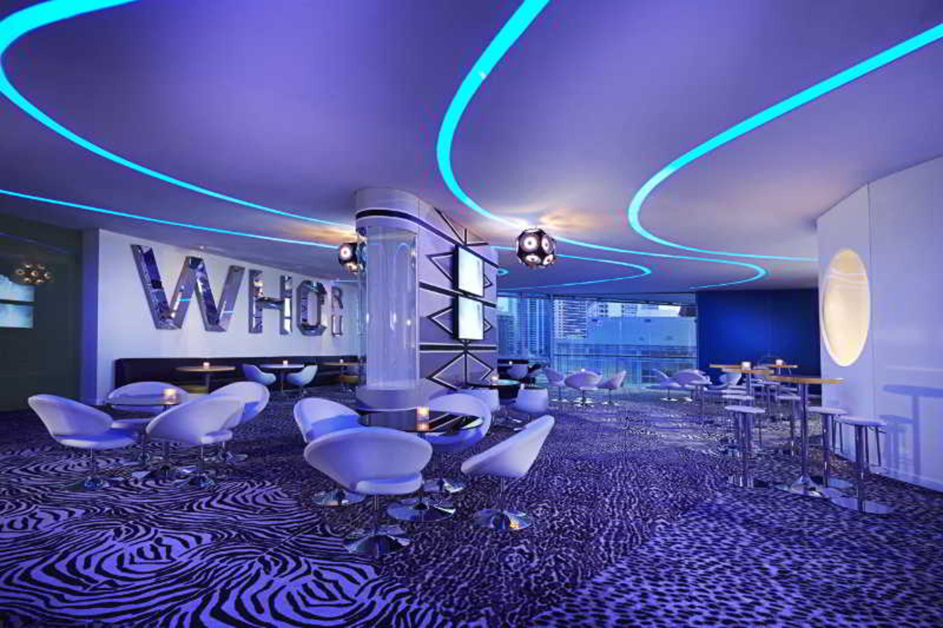 Megapolis Hotel Panama Екстер'єр фото W lounge at London Heathrow Airport