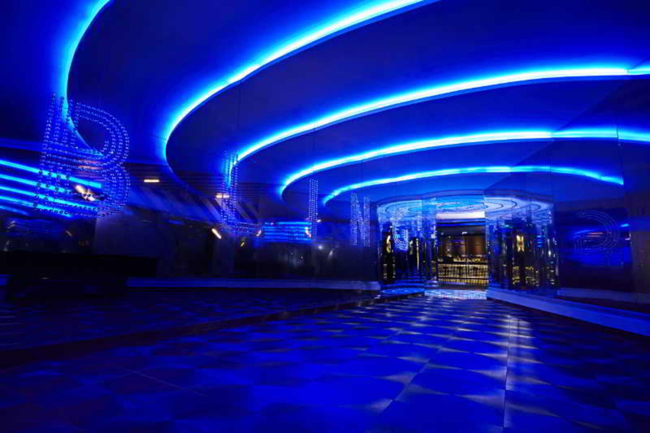 Megapolis Hotel Panama Екстер'єр фото The interior of the MGM Grand