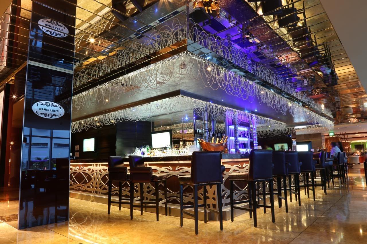 Megapolis Hotel Panama Екстер'єр фото The bar at the lobby