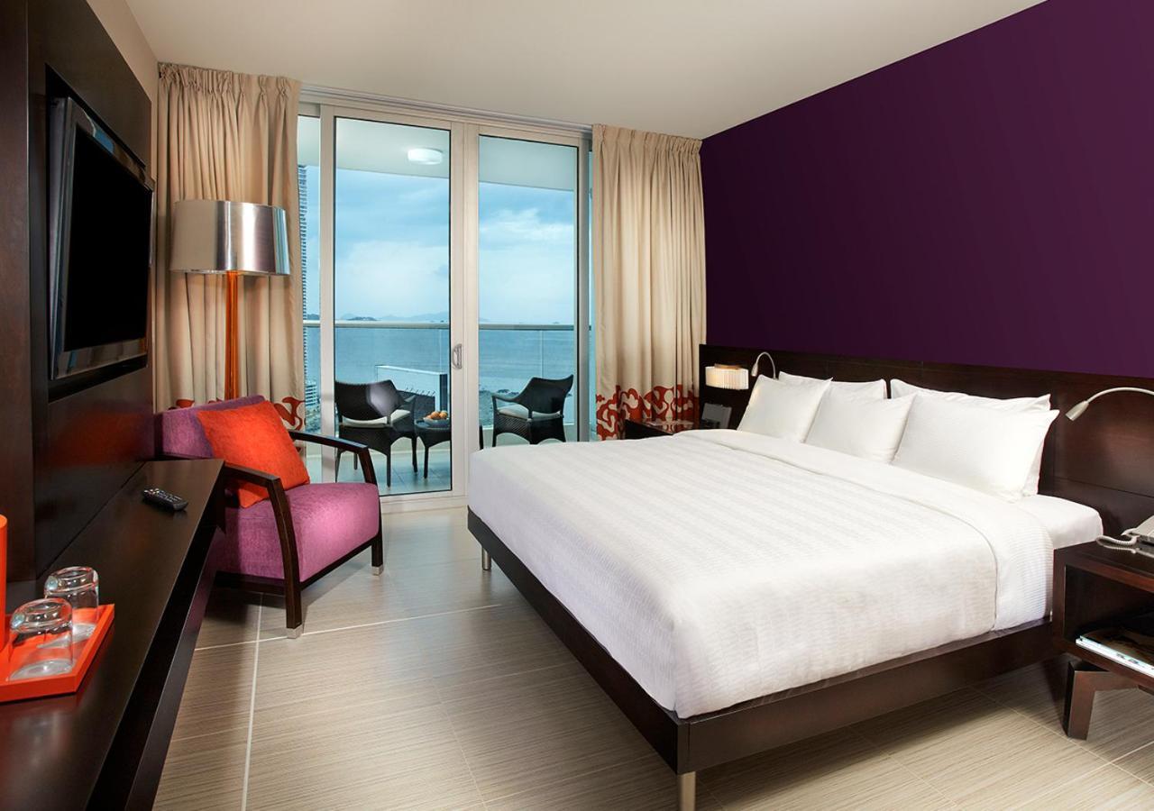 Megapolis Hotel Panama Екстер'єр фото A room at the Hard Rock Hotel